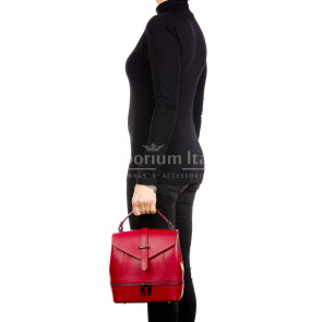 CAMY : ladies bag / backpack, rigid saffiano leather, color : RED, Made in Italy.