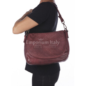 Borsa donna ZOE a spalla in vera pelle morbida, colore BORDEAUX,  VINTAGE, CHIARO SCURO Made in Italy